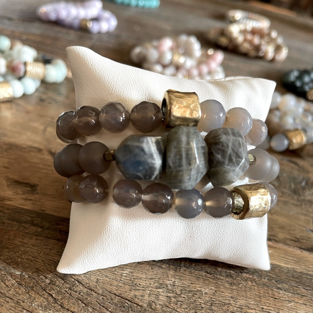Grey Faceted color beaded bracelets